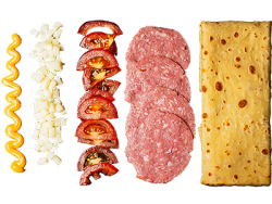 Блин с салями, томатами, сыром и бургер соусом
